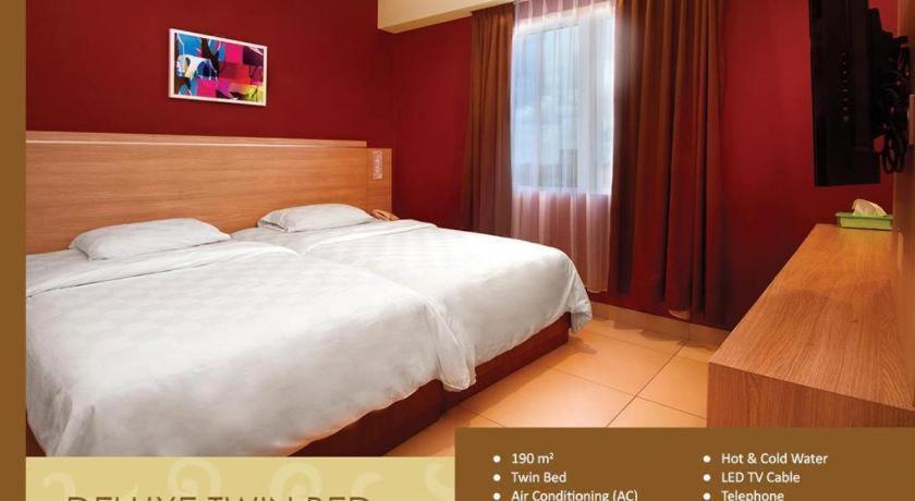 Borneo Hotel Pontianak Eksteriør bilde
