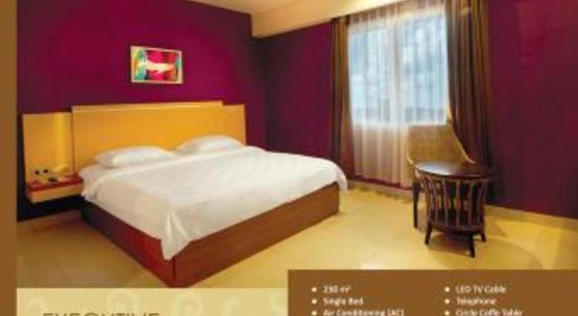 Borneo Hotel Pontianak Eksteriør bilde