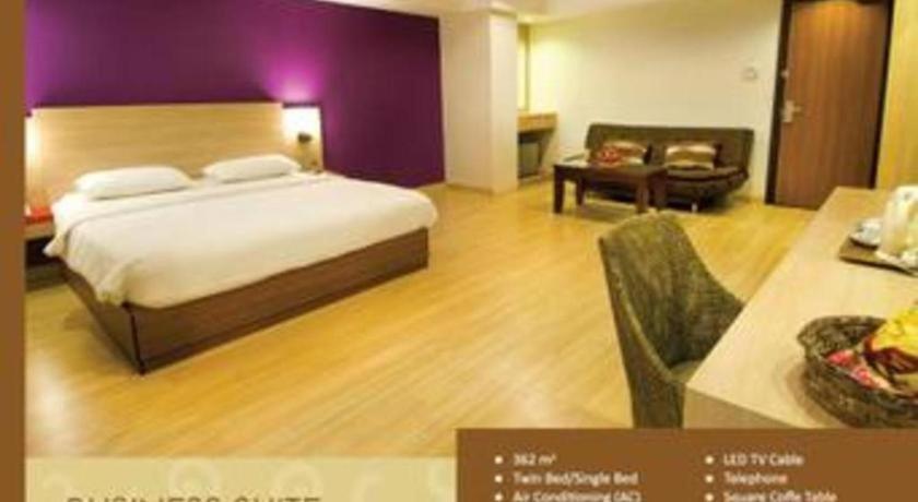 Borneo Hotel Pontianak Eksteriør bilde