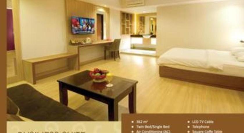Borneo Hotel Pontianak Eksteriør bilde