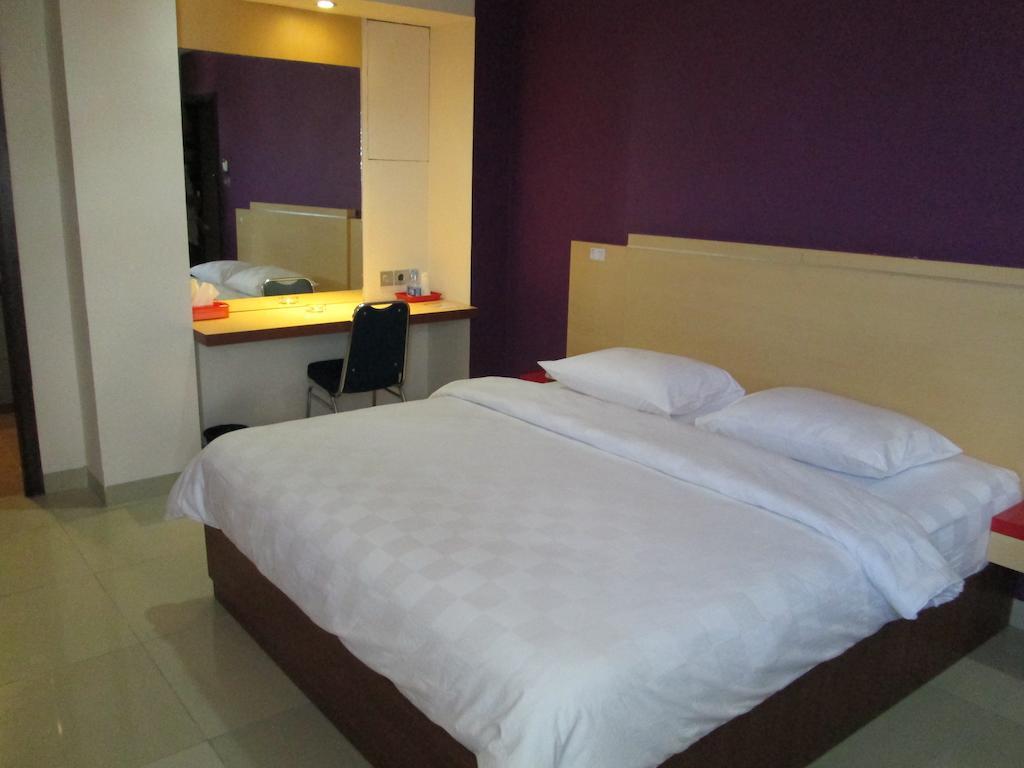 Borneo Hotel Pontianak Rom bilde